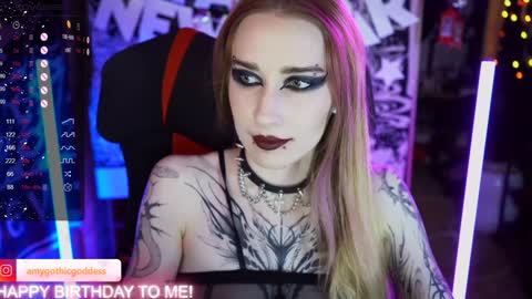 Amy switch Goddess divine Mistress   online show from December 30, 7:32 pm