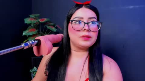 Snapshot of amywhitte_ chatting on July 27, 3:46 am amywhitte_ online show from July 27, 3:46 am