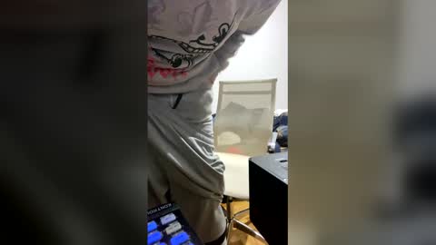 amyyrlikesdeep online show from February 2, 1:15 am