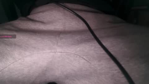 A online show from December 19, 9:51 am