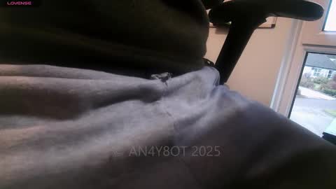 A online show from January 20, 4:01 pm