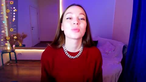 Angie online show from October 4, 2:53 am