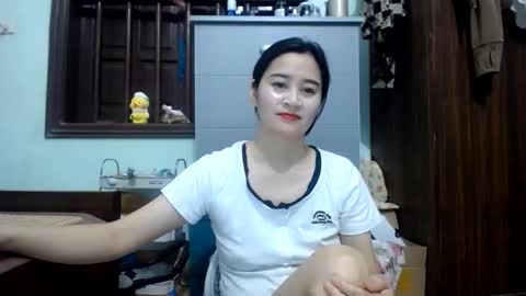 Snapshot of an_naughty chatting on May 27, 2:08 am an_naughty online show from May 27, 2:08 am
