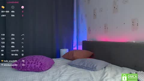 Snapshot of an_ross chatting on February 18, 9:09 pm Angelica online show from February 18, 9:09 pm