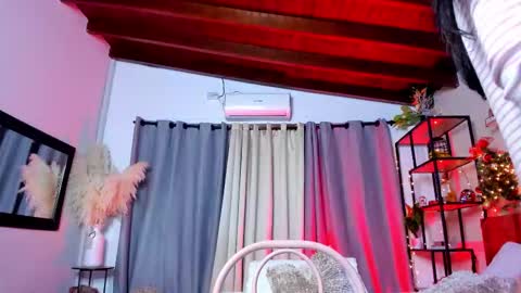 Snapshot of ana_grecco chatting on November 28, 8:39 am ana_grecco online show from November 28, 8:39 am