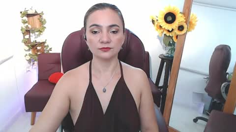 Snapshot of ana_hotmilf chatting on July 26, 11:00 pm Ana online show from July 26, 11:00 pm