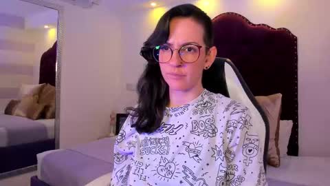 Ana Libiert online show from March 4, 12:01 pm