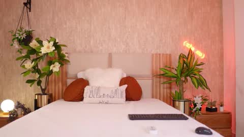 Ana  online show from September 13, 3:39 am