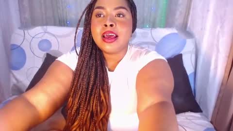 Snapshot of ana_off_alana chatting on December 30, 1:37 am Ana online show from December 30, 1:37 am