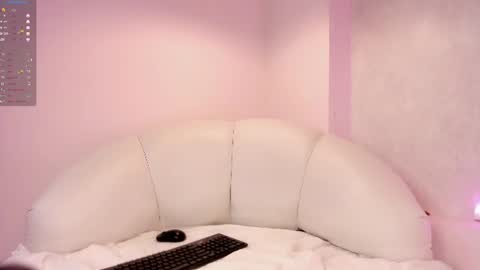 Snapshot of ana_petter chatting on July 16, 4:51 am Ana online show from July 16, 4:51 am