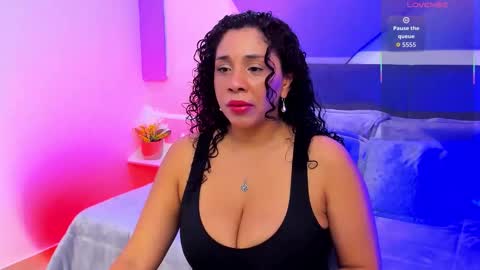 Ana My schedule 0400 - 1600 GMT -5 online show from November 12, 10:15 am