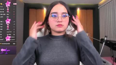 Snapshot of ana_taylor2 chatting on December 6, 11:14 pm Ana online show from December 6, 11:14 pm