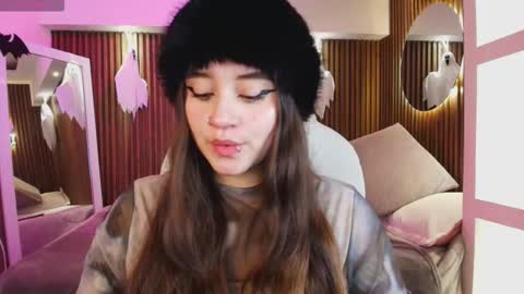 Snapshot of ana_taylor2 chatting on October 6, 7:33 pm Ana online show from October 6, 7:33 pm