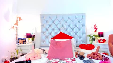 anaa_bellaa online show from March 7, 1:07 pm