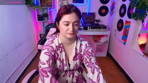 Snapshot of anaa_rosee chatting on April 11, 12:09 pm Ana online show from April 11, 12:09 pm
