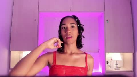 anaacollins_ online show from May 2, 11:37 am