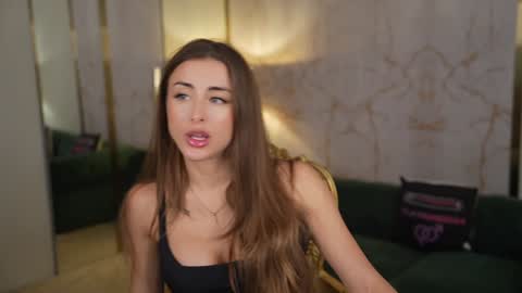 Snapshot of anabel054 chatting on November 7, 12:27 pm Anabel Kira Zlata Kira Elice Lana Dominika Sofy Kaila Bridget online show from November 7, 12:27 pm