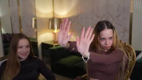 Snapshot of anabel2054 chatting on October 31, 11:22 am Sweet girls online show from October 31, 11:22 am