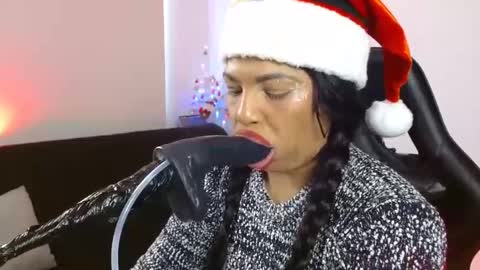 Snapshot of anabel693 chatting on December 3, 12:49 pm anabel alice gandara online show from December 3, 12:49 pm