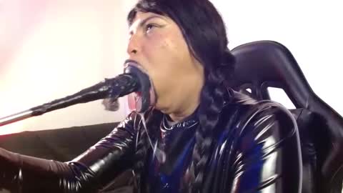 Snapshot of anabel693 chatting on December 7, 10:23 am anabel alice gandara online show from December 7, 10:23 am