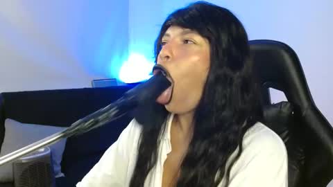 Snapshot of anabel693 chatting on February 6, 2:15 pm anabel alice gandara online show from February 6, 2:15 pm