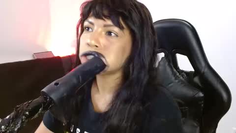 Snapshot of anabel693 chatting on February 25, 11:19 am anabel alice gandara online show from February 25, 11:19 am
