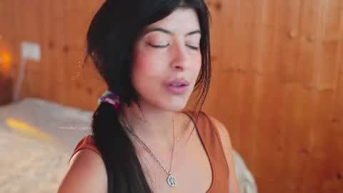 Snapshot of anabelcurvy chatting on July 6, 1:19 pm anabelcurvy online show from July 6, 1:19 pm