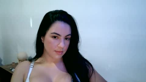 Snapshot of anabelenogueira1 chatting on June 7, 8:34 pm anabelenogueira1 online show from June 7, 8:34 pm