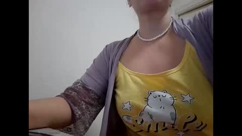 Snapshot of anabellovee chatting on February 26, 5:39 pm ANABELLOVEE online show from February 26, 5:39 pm