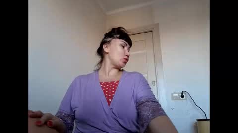 Snapshot of anabellovee chatting on March 8, 1:47 pm ANABELLOVEE online show from March 8, 1:47 pm