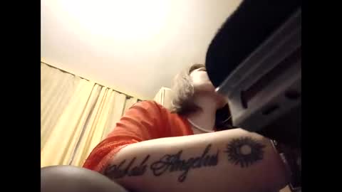 Snapshot of anabellovee chatting on December 5, 2:09 am ANABELLOVEE online show from December 5, 2:09 am