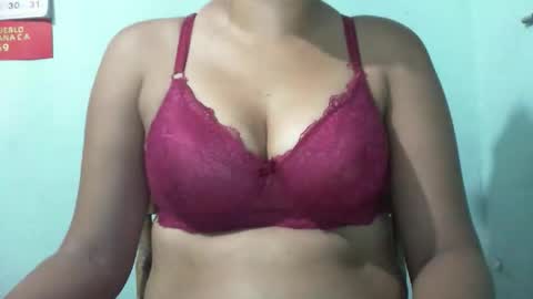 anacarada online show from February 12, 12:22 pm