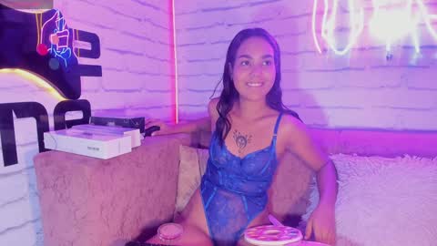 Anna online show from February 1, 7:23 pm