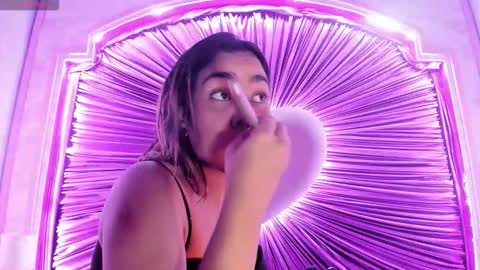 Anna online show from March 8, 5:28 pm