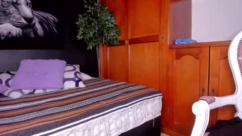 Anahi online show from September 24, 2:59 am