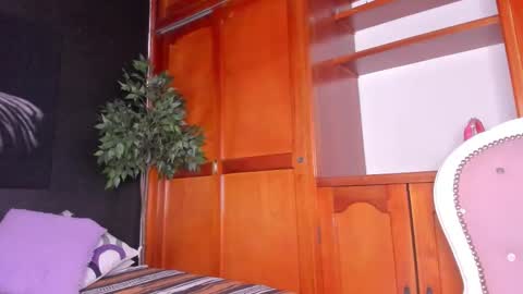 Anahi online show from October 3, 3:03 am