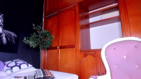 Anahi online show from July 25, 3:04 am