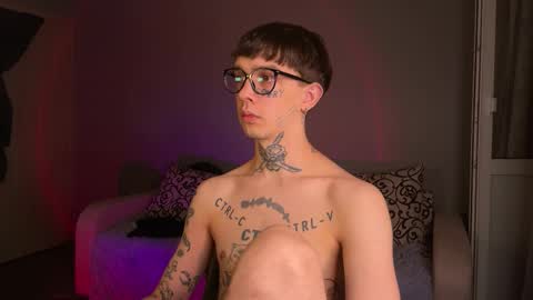 simon online show from September 22, 6:21 pm