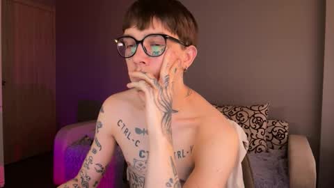 simon online show from October 2, 11:50 am