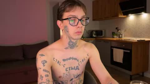 simon online show from October 10, 11:59 pm