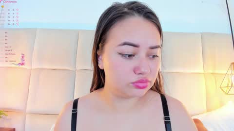 Snapshot of anaisclarkx chatting on December 7, 2:24 pm Anais clark online show from December 7, 2:24 pm