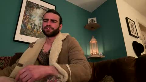 Snapshot of anal_prince69 chatting on March 31, 2:35 am anal_prince69 online show from March 31, 2:35 am