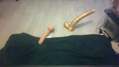 analgod098 online show from April 24, 11:56 am