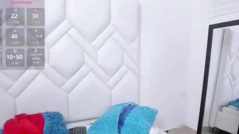 Snapshot of analia18_ chatting on November 12, 2:06 pm analia18 online show from November 12, 2:06 pm