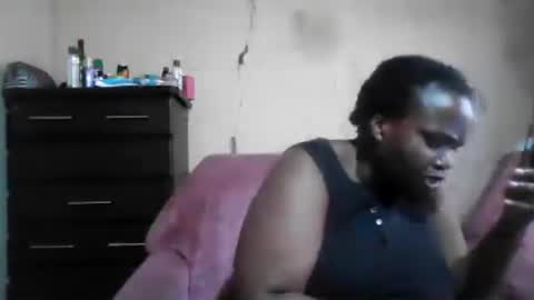 Snapshot of analslut1987 chatting on June 15, 1:35 pm analslut1987 online show from June 15, 1:35 pm