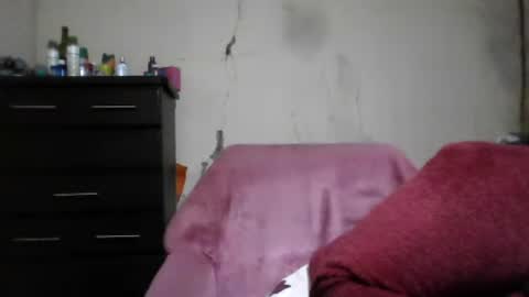analslut1987 online show from June 20, 4:15 am