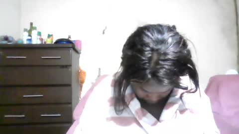 analslut1987 online show from June 22, 4:31 am