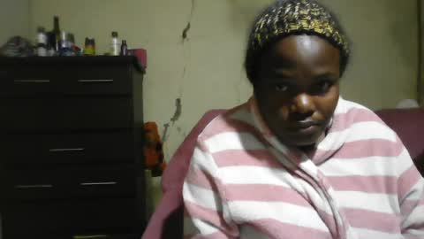 analslut1987 online show from July 7, 2:58 am