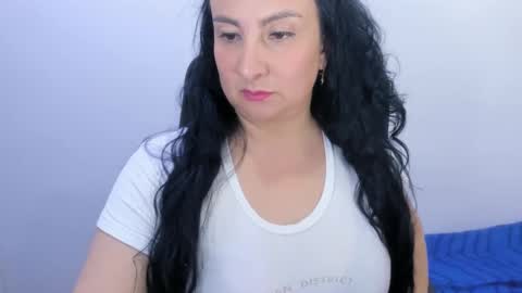 anamaria288 online show from March 6, 3:02 am