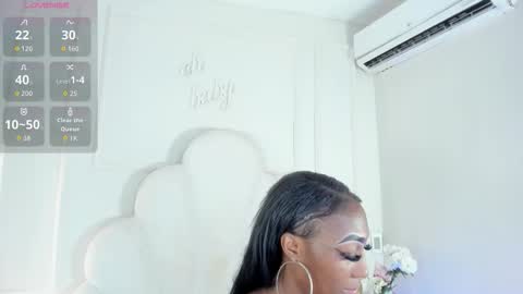 anamonroee online show from November 10, 8:30 pm